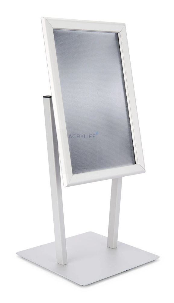 Kệ Menu Kim Loại Để Bàn – 28 × 43 cm – Snap Frame – Lưng Nghiêng – Đế V-Shape